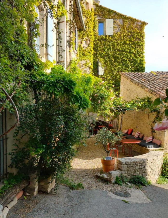 B&B Saignon - La Maison près de la Fontaine - Bed and Breakfast Saignon