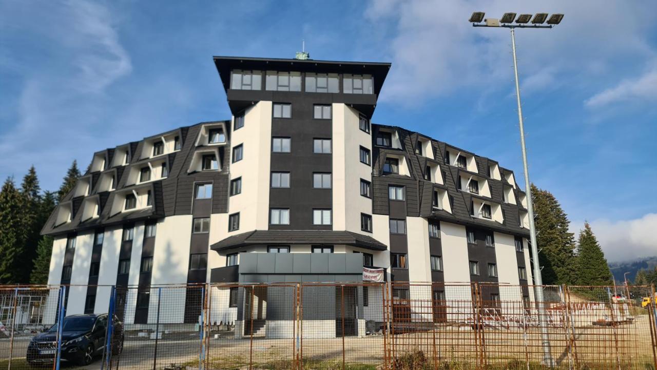 Sunny Mountain Apartments - Kopaonik, Serbia, Hotel Sunčana planina - Chambres d’hôtes