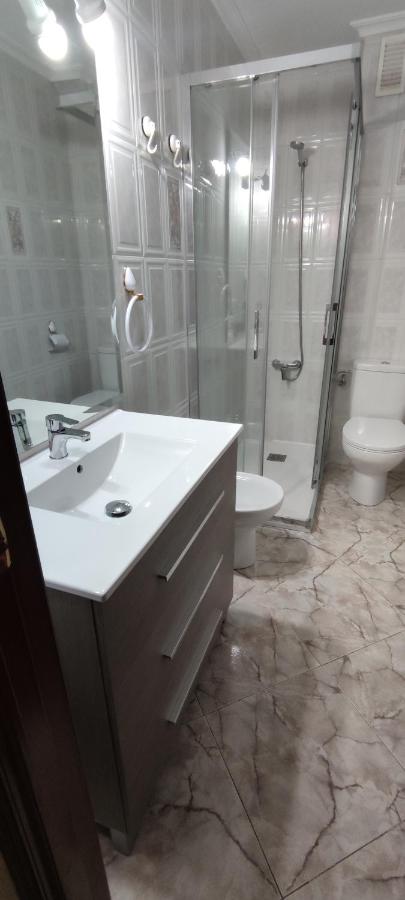ARRECIFE, GARAJE Y WIFI GRATIS JUNTO PUENTE ROMANO - Chambres d’hôtes Cordoue