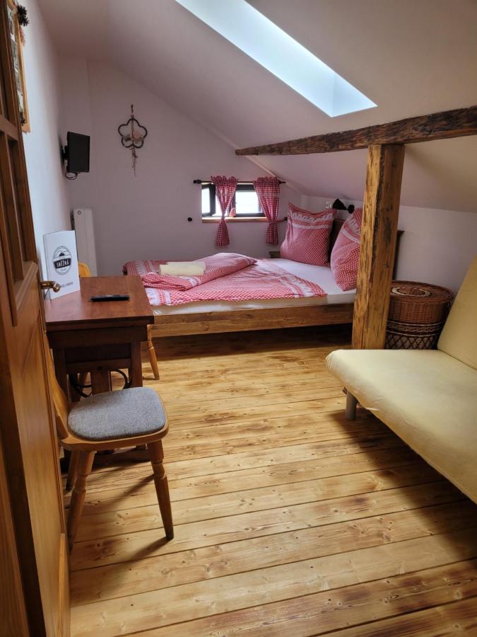 Dreibettzimmer
