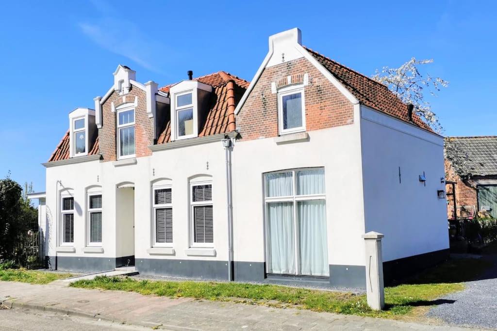 B&B Vlissingen - Volledig gerenoveerde luxe gastsuite met ontbijt - Bed and Breakfast Vlissingen