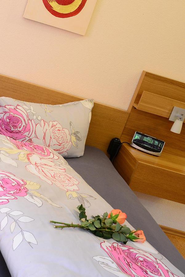 Apartment mit 1 Schlafzimmer und Dusche