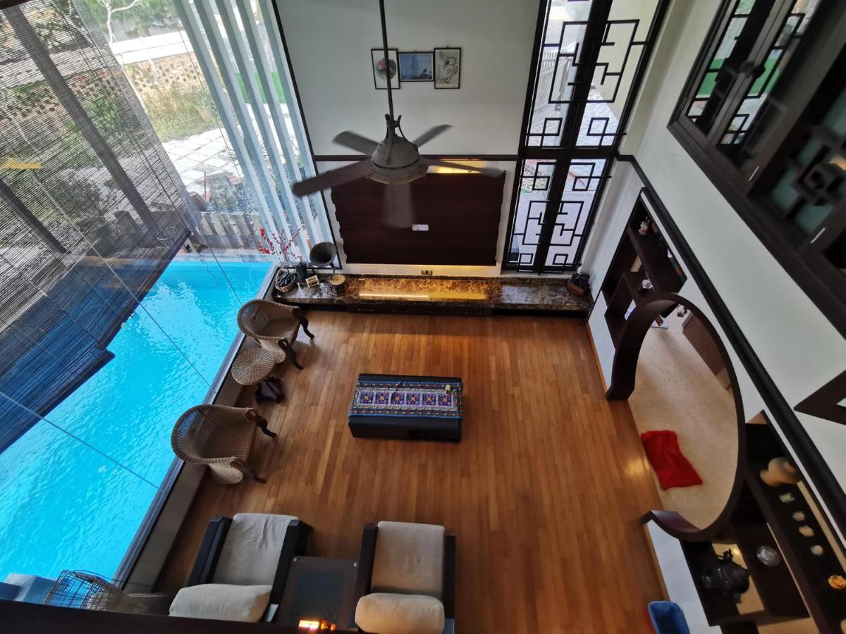 B&B Johor Bahru - LF Tropical Pool Villa - Bed and Breakfast Johor Bahru