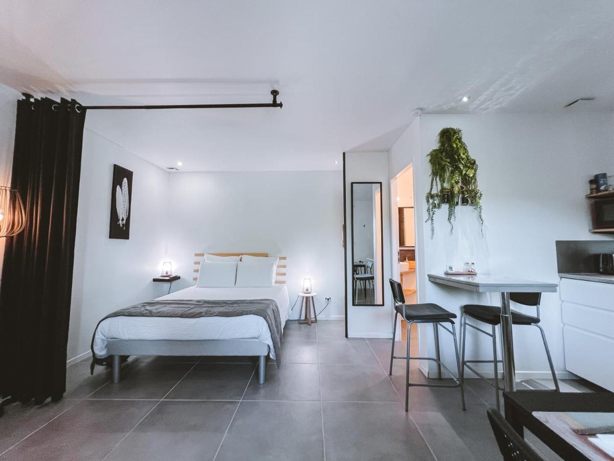 WOOD - Gîte meublé & confort Drôme - Écolodgîte - Chambres d’hôtes Laveyron