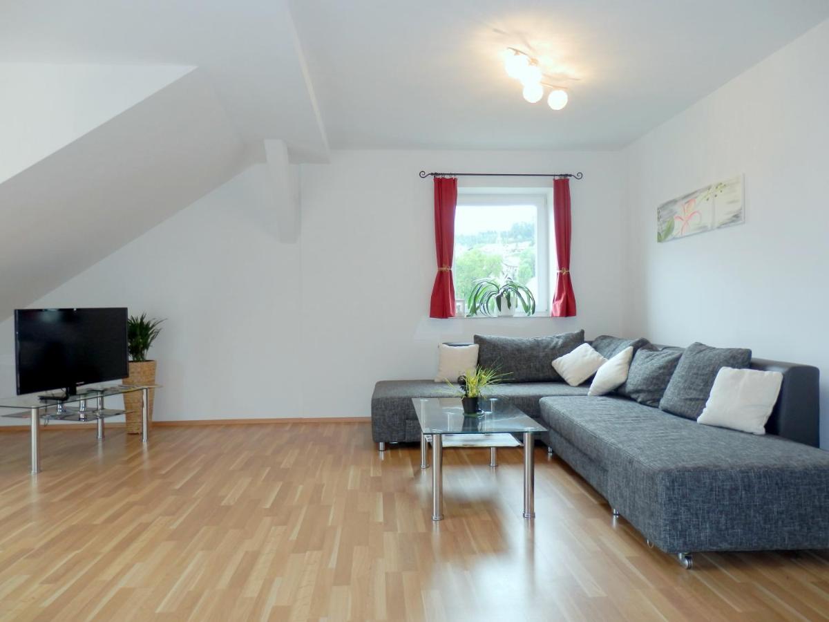 One-Bedroom Apartment with Balcony