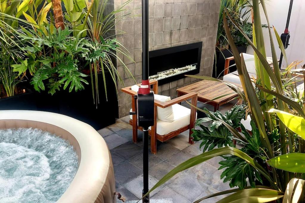 Superbe Appartement avec piscine et jacuzzi privé - B&B Casablanca