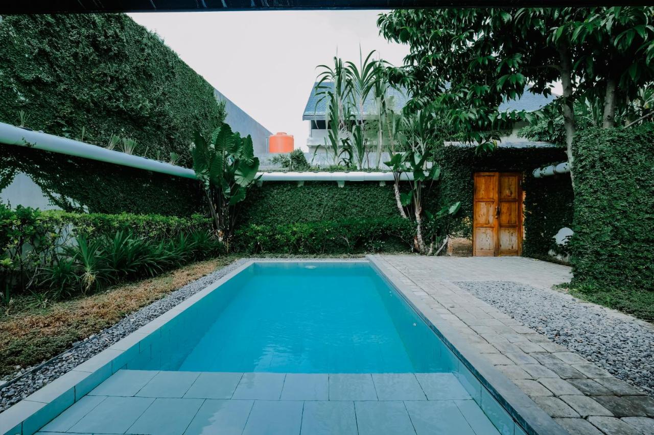 Gelung Villa with Private Pool