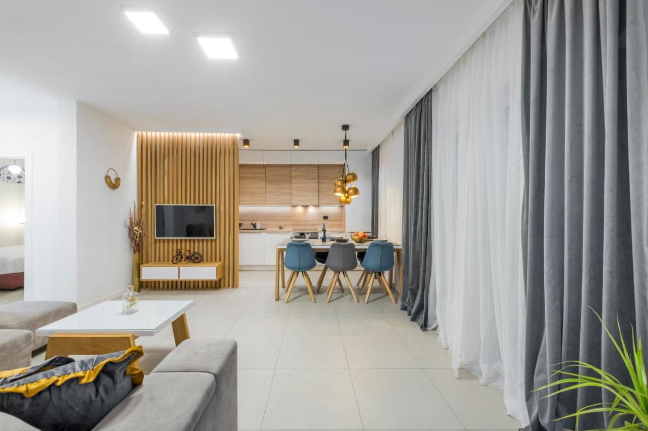 New Deluxe jacuzzi apartment Ana - B&B Ragusa