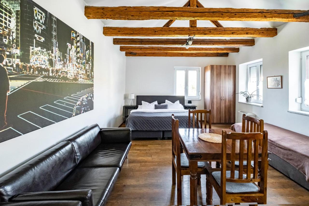 Comfort Triple Room