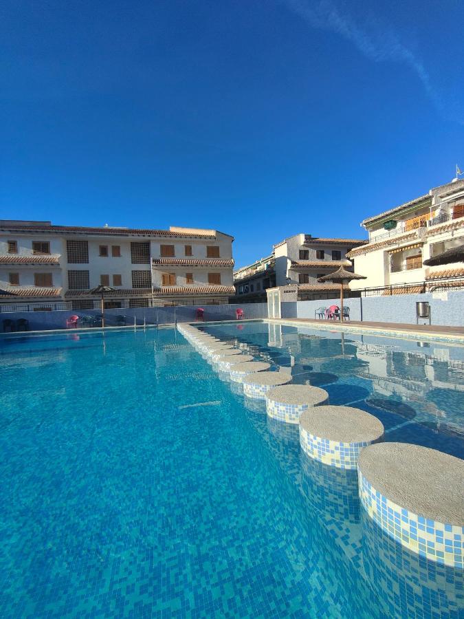 Blue House in Santa Pola - B&B Santa Pola