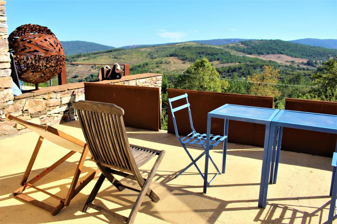 Suite with Mountain View