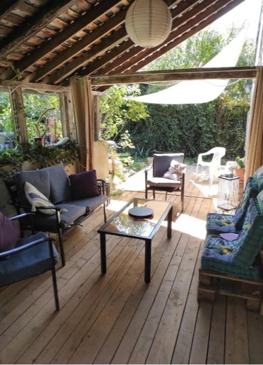 Agréable chambre d'hôte climatisée - B&B Soulaire