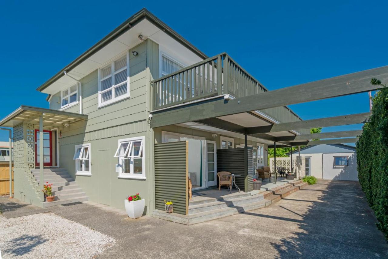 Rooftops Accommodation - B&B Whitianga