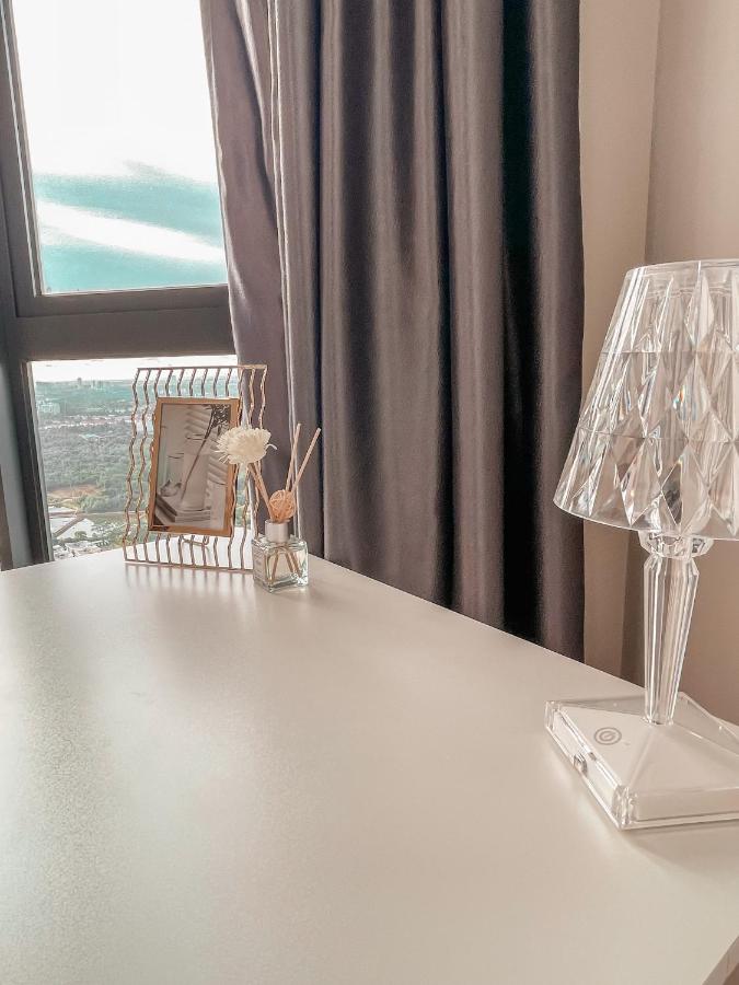 [Starry Homes @ Green Haven] 2Beds 2Bath+Pool View - B&B Masai