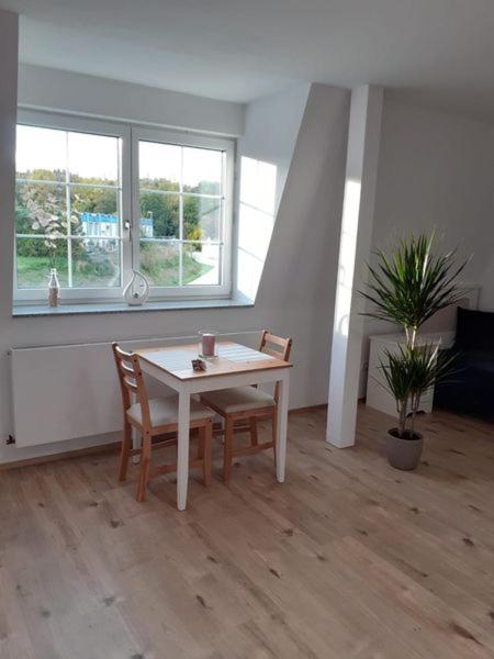 Ferienwohnung in Windhagen - B&B