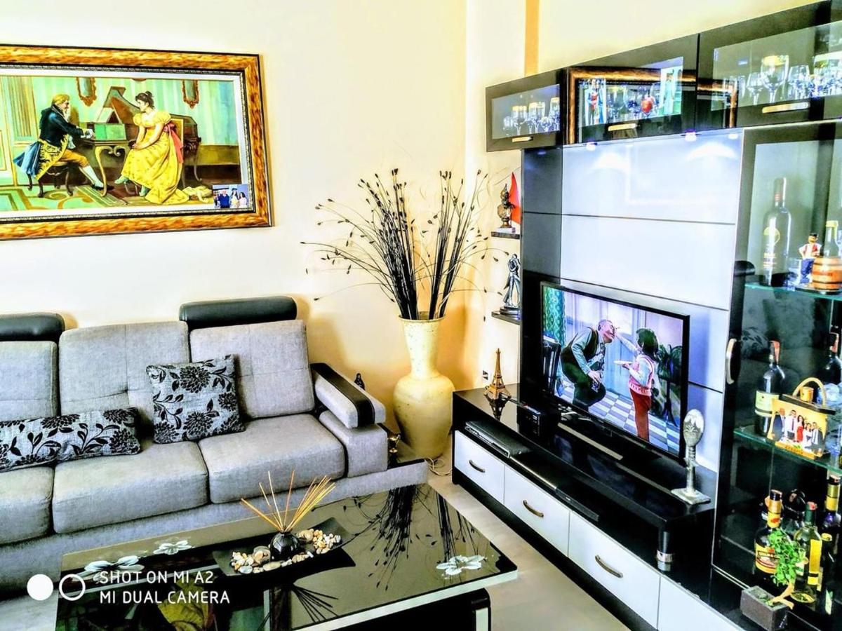 Tirana Art_Apartment - B&B