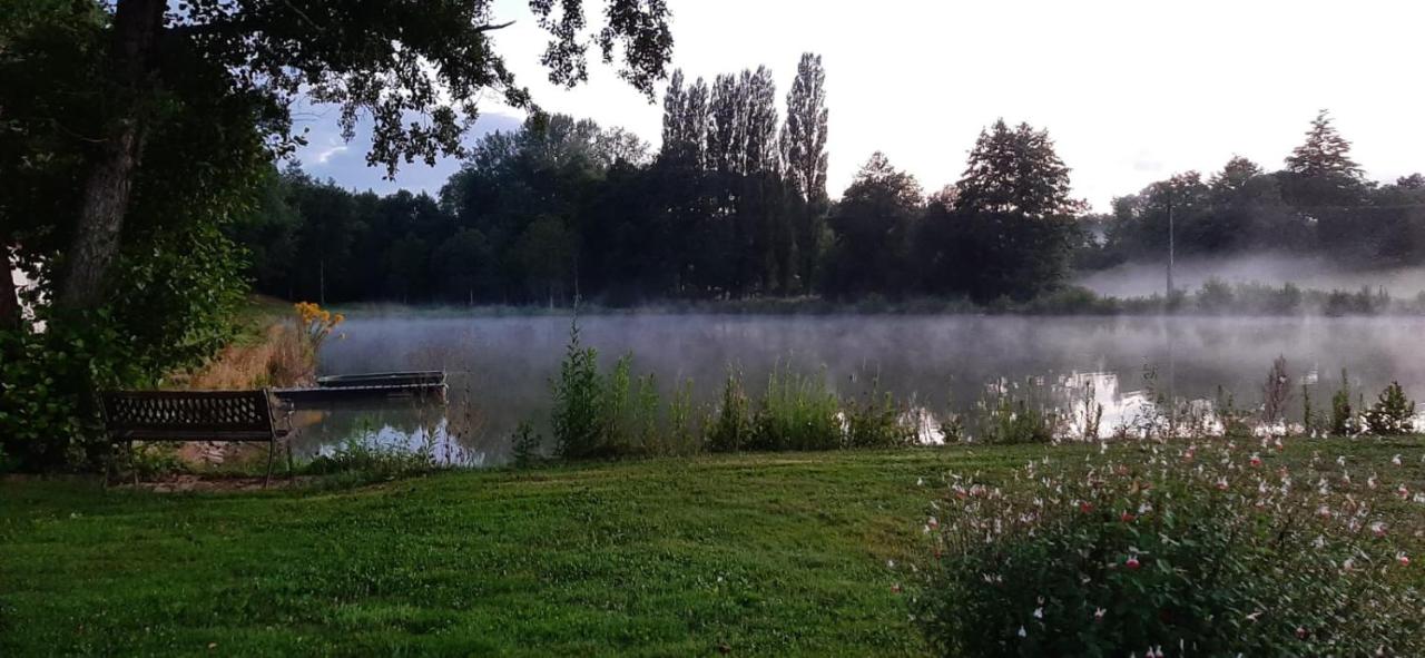 Camera Matrimoniale con Vista Lago