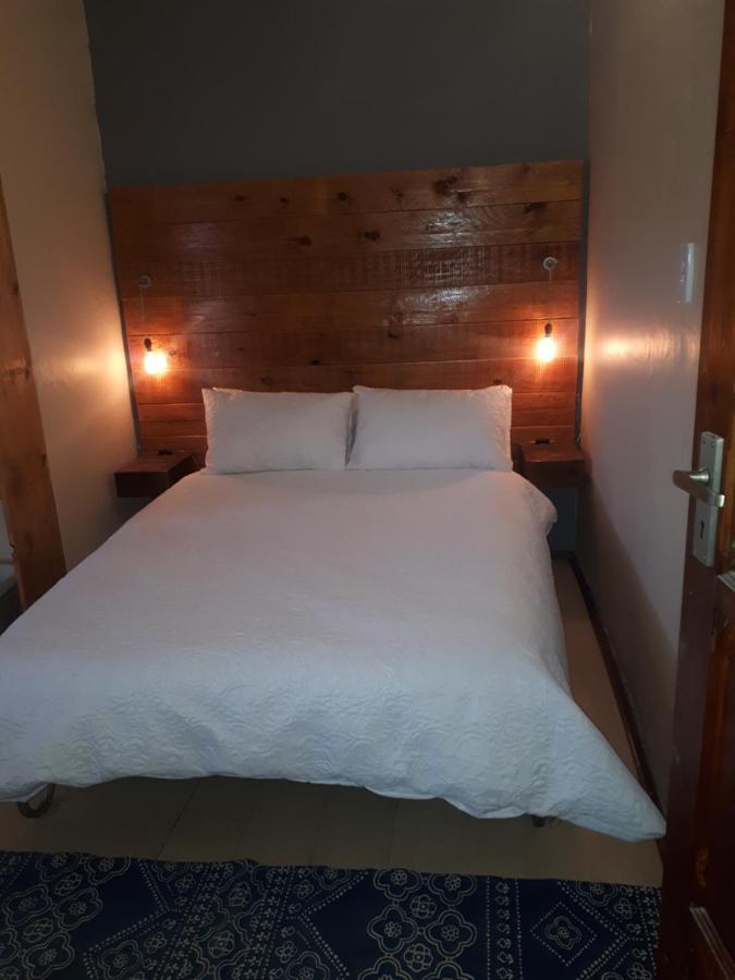 Cozy Sarel Cilliers street - B&B