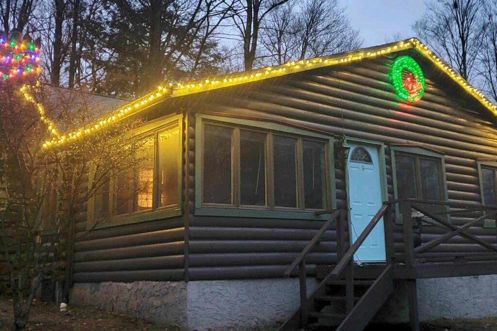1913 LOVE SHACK BETHEL WHITE LAKE NY - B&B