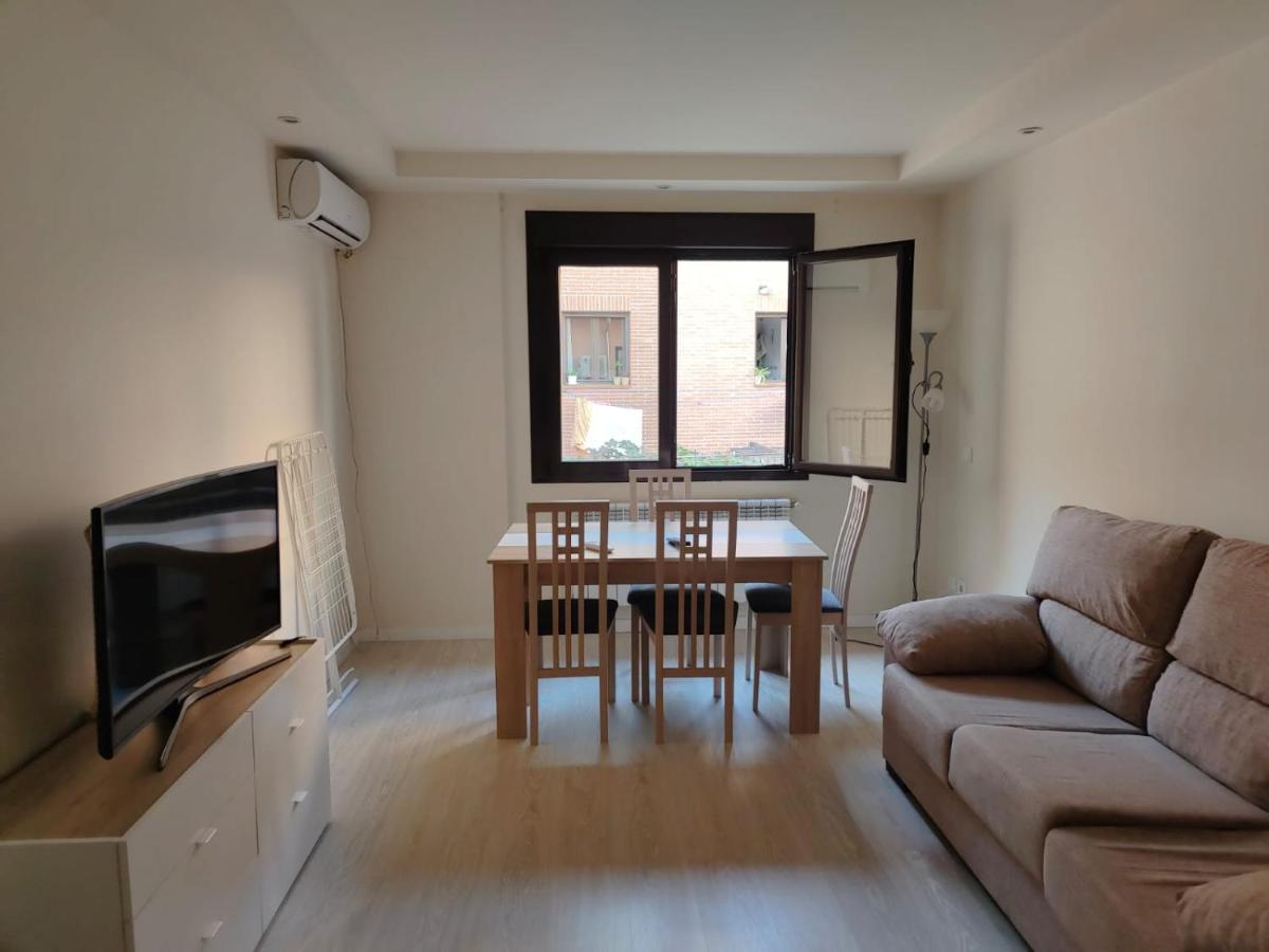 Apartamentos de Jaime - Bed and Breakfast Alcalá de Henares