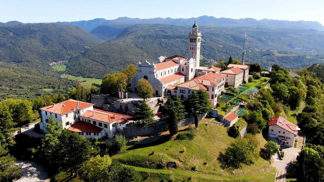 Peregrin Sveta Gora - B&B Solkan