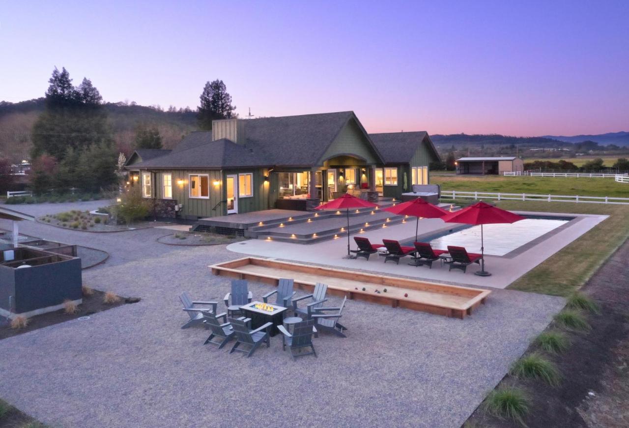 Sanctuary On Lytton -- A True Sanctuary In The Heart Of Wine Country! - B&B