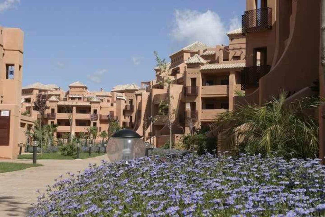 E2 equipado en Playa Granada con terraza de 11m2 - B&B Motril