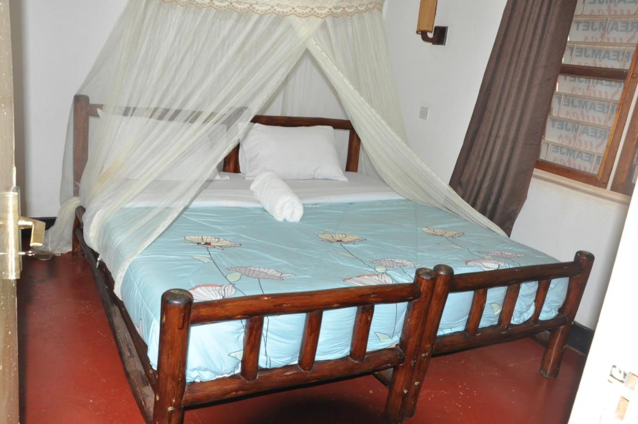 B&B Entebbe - Dream jet suites - Bed and Breakfast Entebbe