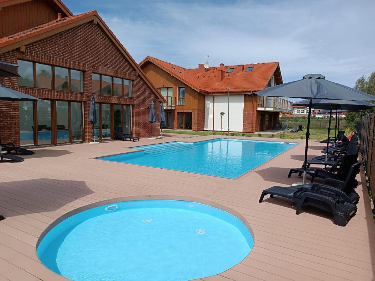 Łebskie Zacisze - apartamenty Łebska Ostoja- Piaskowa - B&B