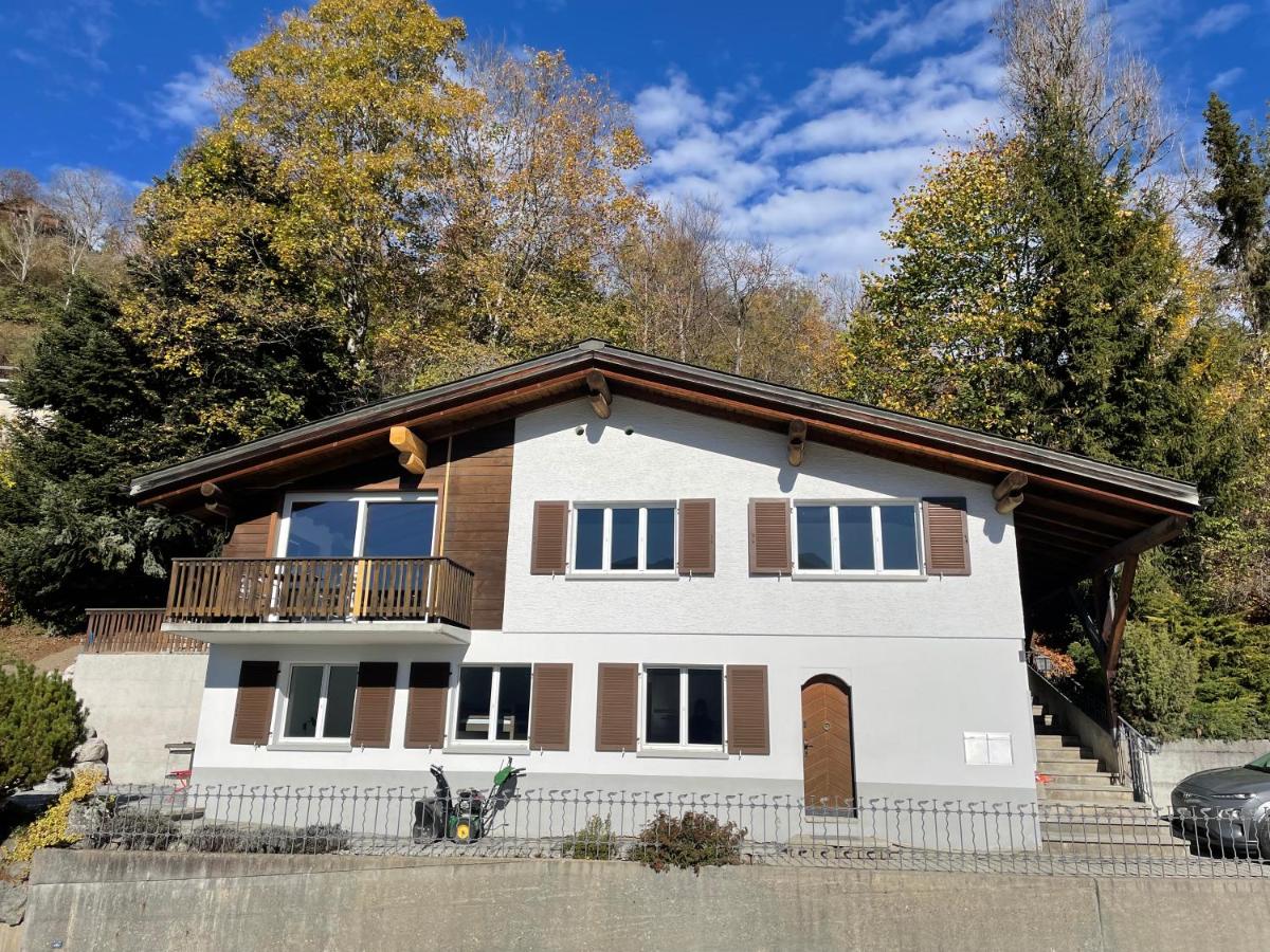 Casa Campanula - B&B Laax