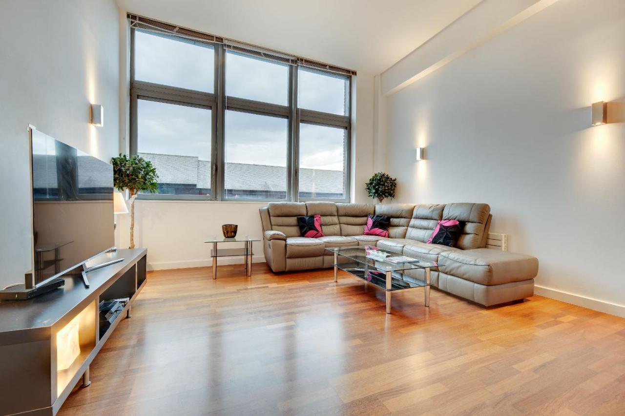 Crown Apartments 3A by Week2Week - Bed and Breakfast Newcastle upon Tyne