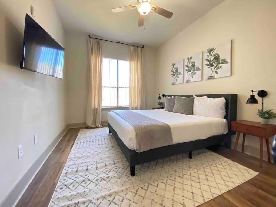 B&B Houston - 23rd Loftking Bedwifi2 Bedrooms3tvpool - Bed and Breakfast Houston