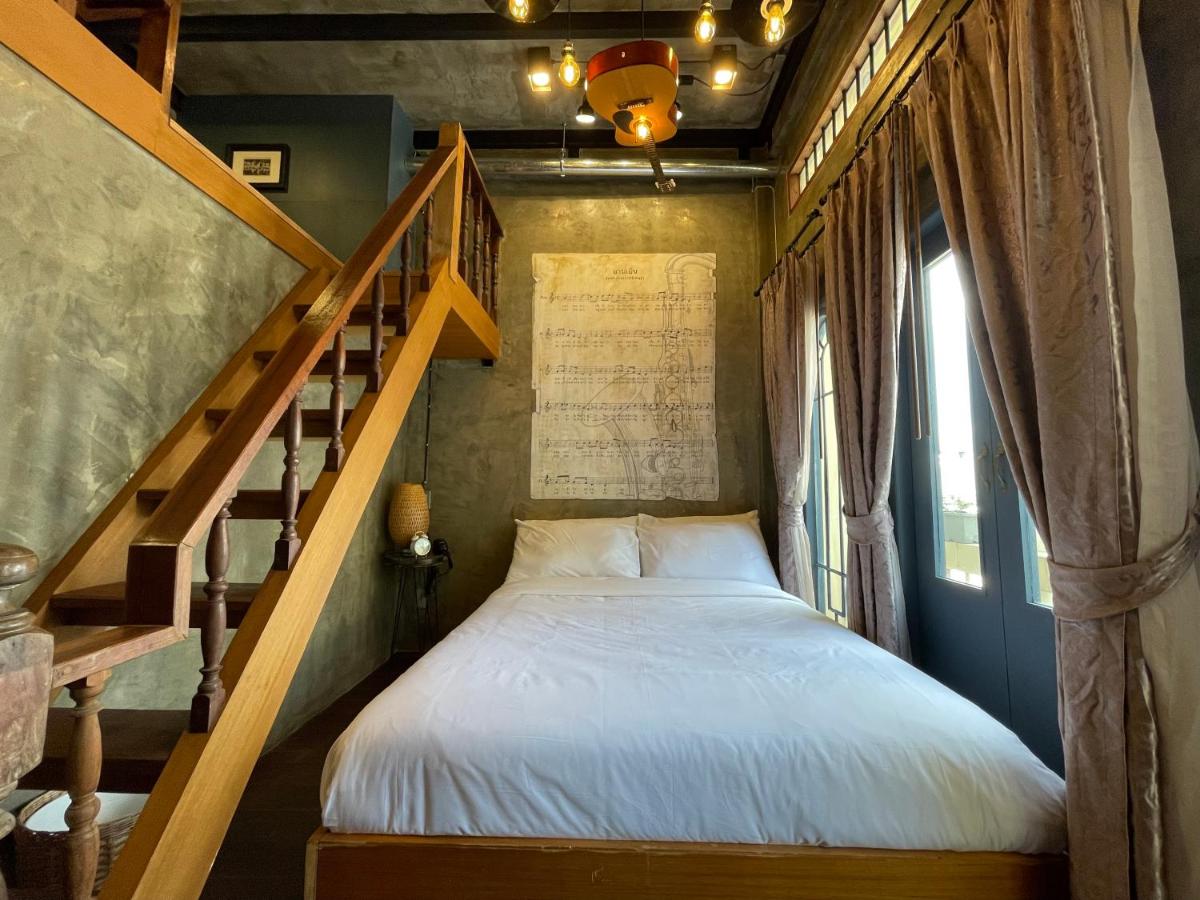 Suite mit Kingsize-Bett und Balkon