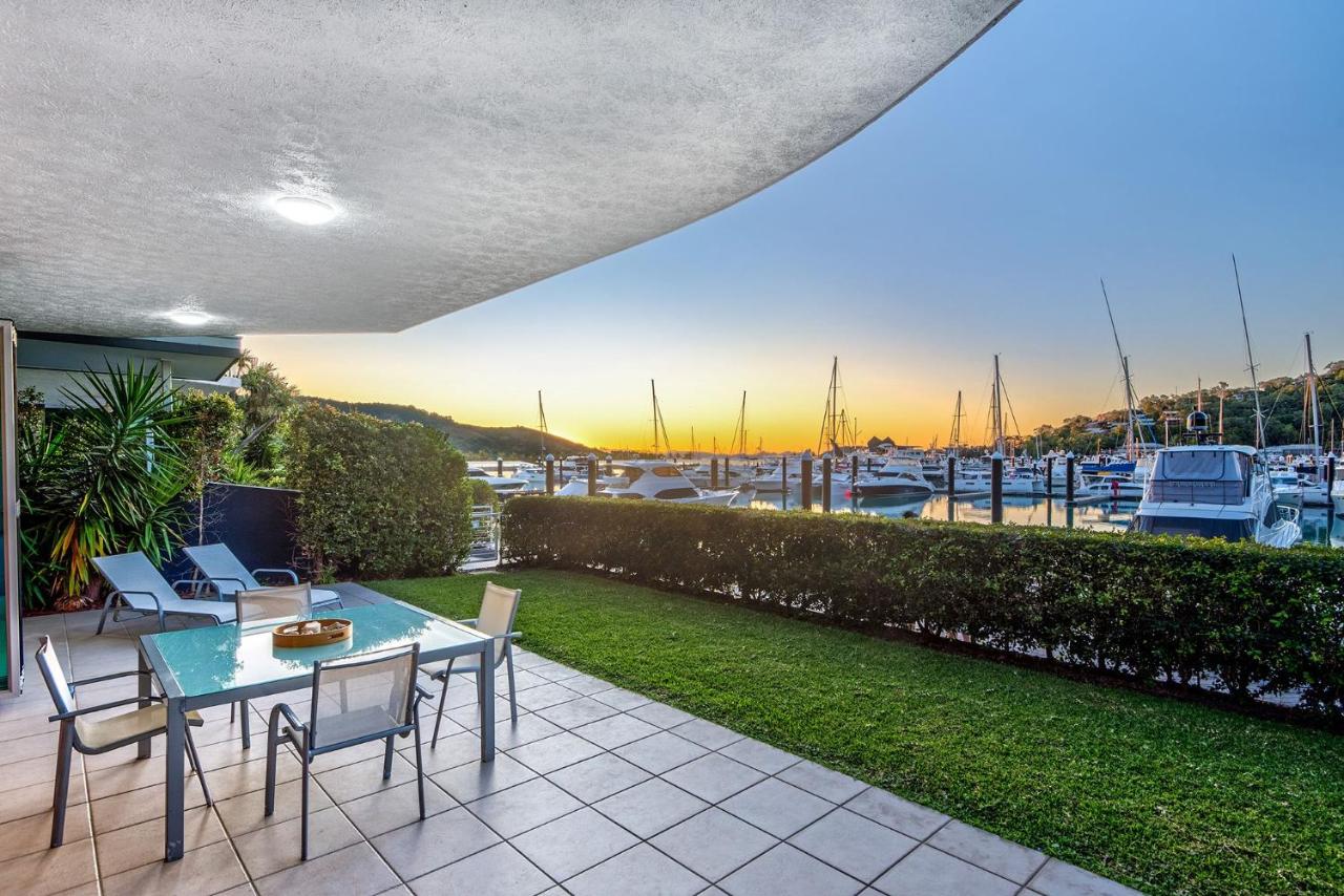 Pavillions 1 - Waterside Luxury with pool, buggy and valet service - Bed and Breakfast