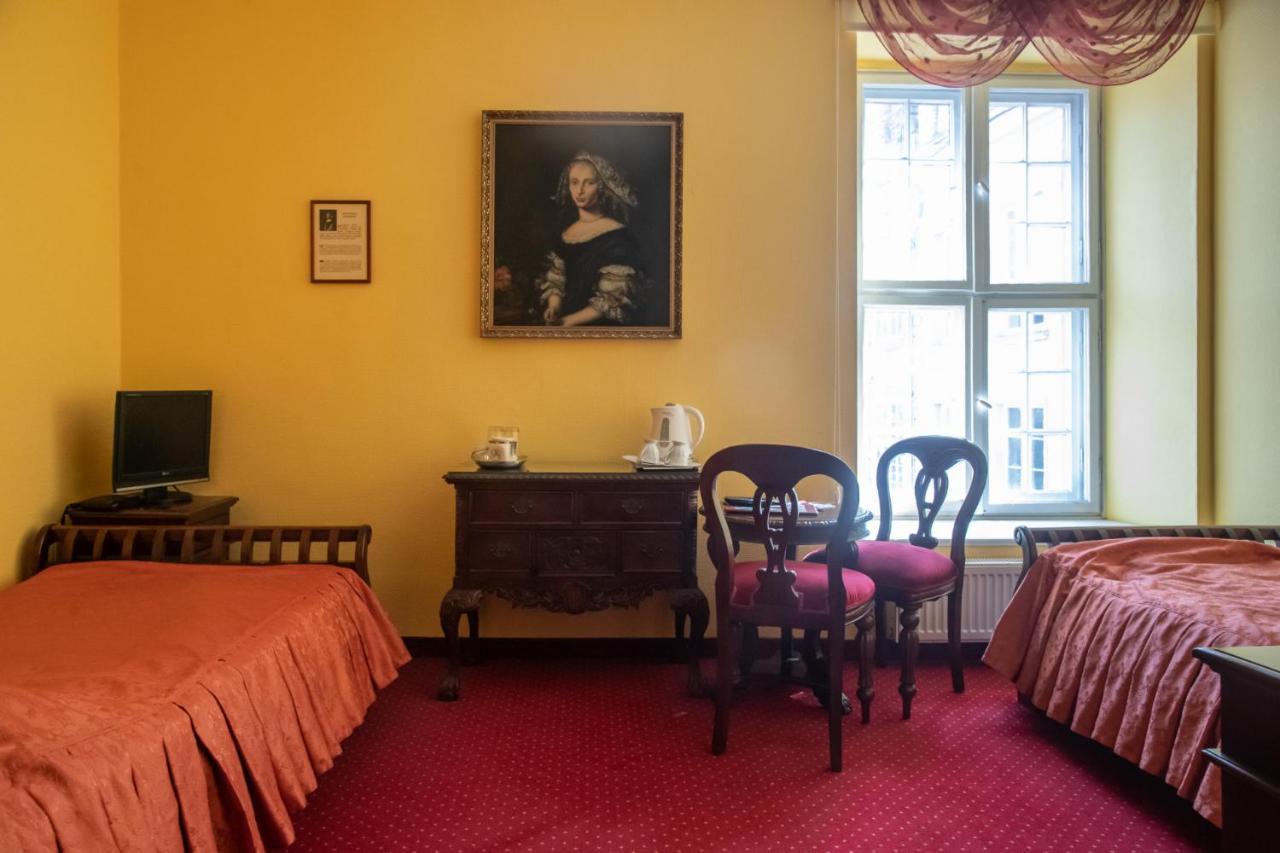 Comfort Twin Room with City View