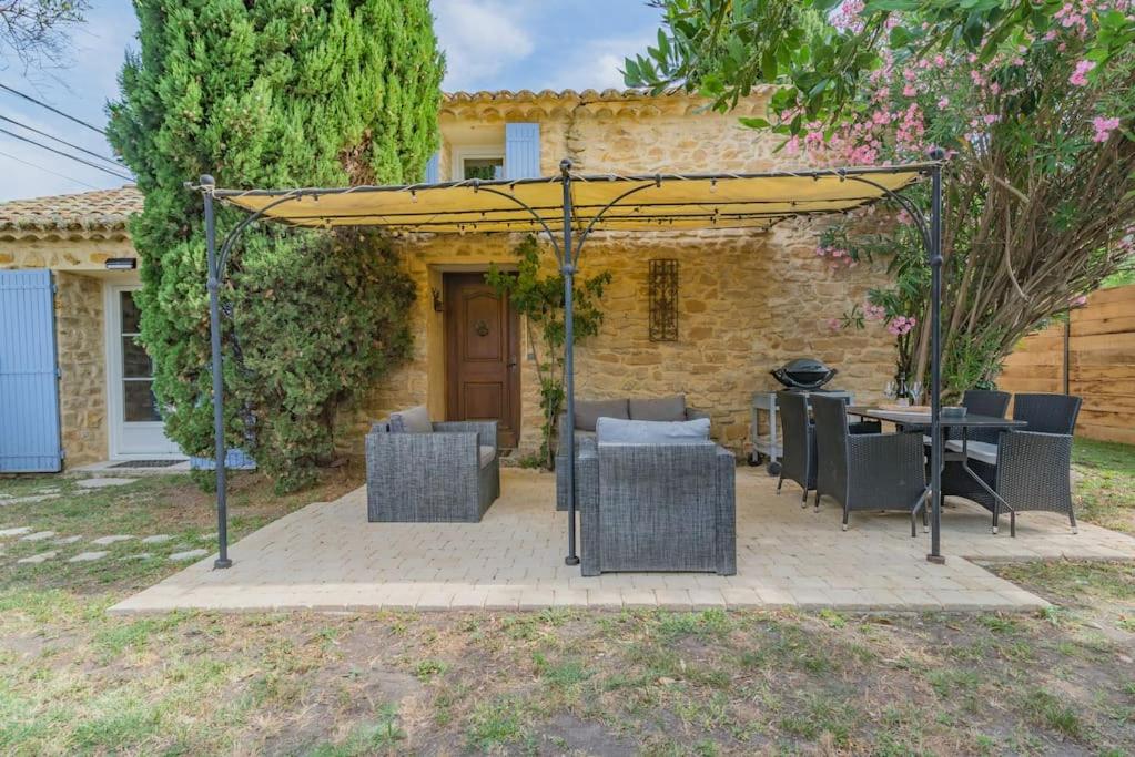 Mazet Magnan, Rustic Luxury in Provence - B&B