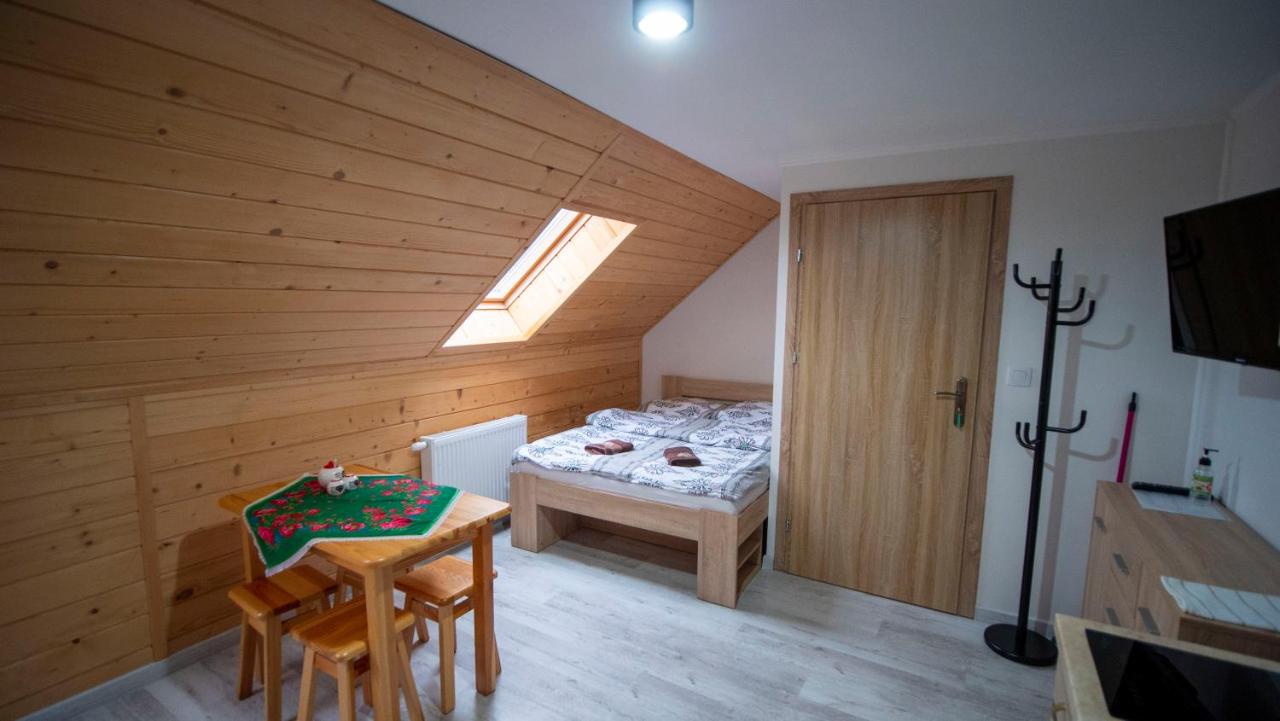 Camera Familiare con Vista Montagna