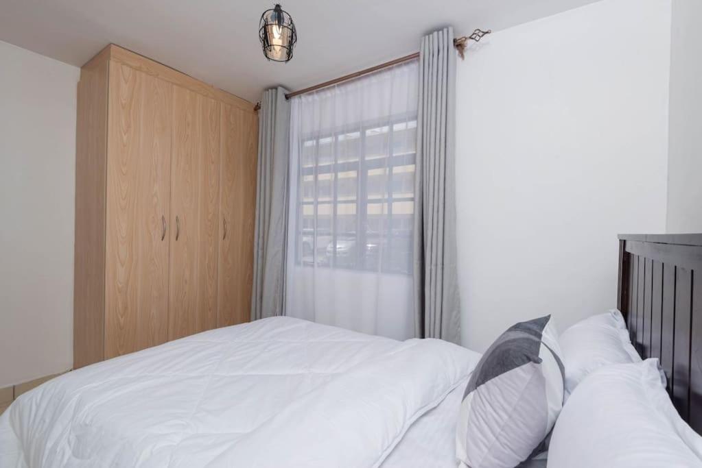 Athi Luxury Suites - B&B