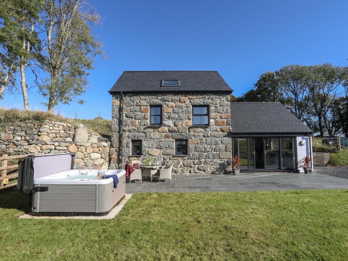 B&B Pwllheli - Hen Felin - Bed and Breakfast Pwllheli