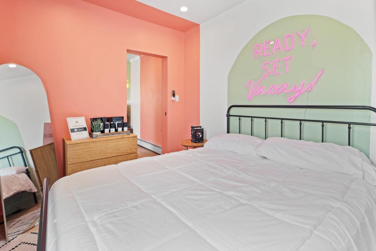 Urban Chic 1BR - Walk to Boardwalk - Min to Beach - B&B