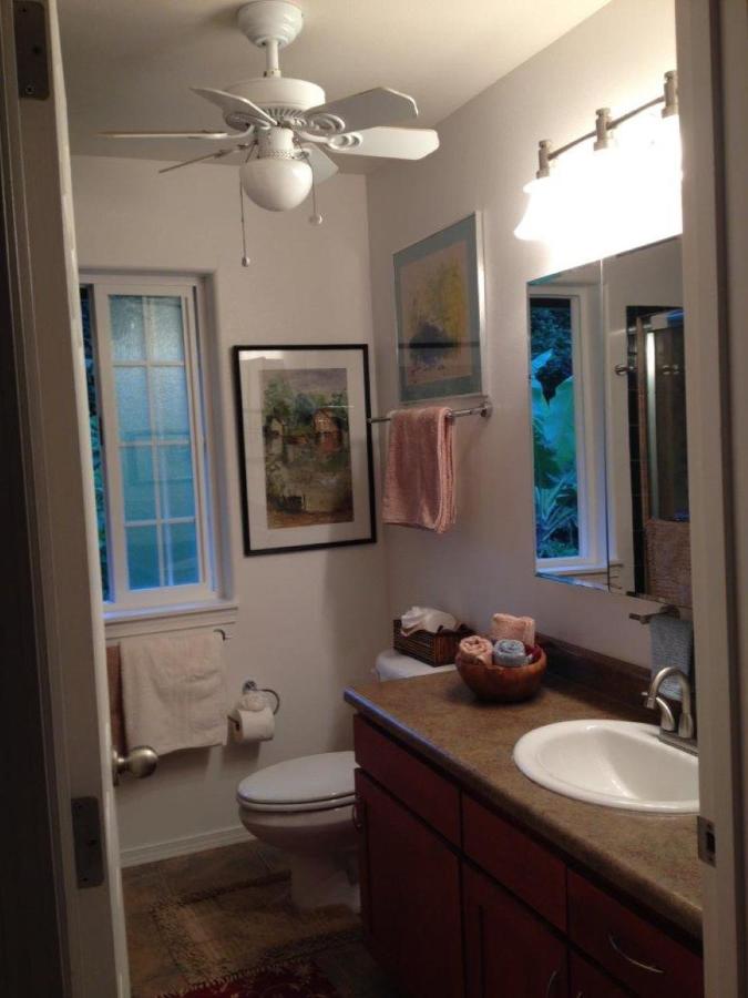 King Room with Garden View - No Kitchen