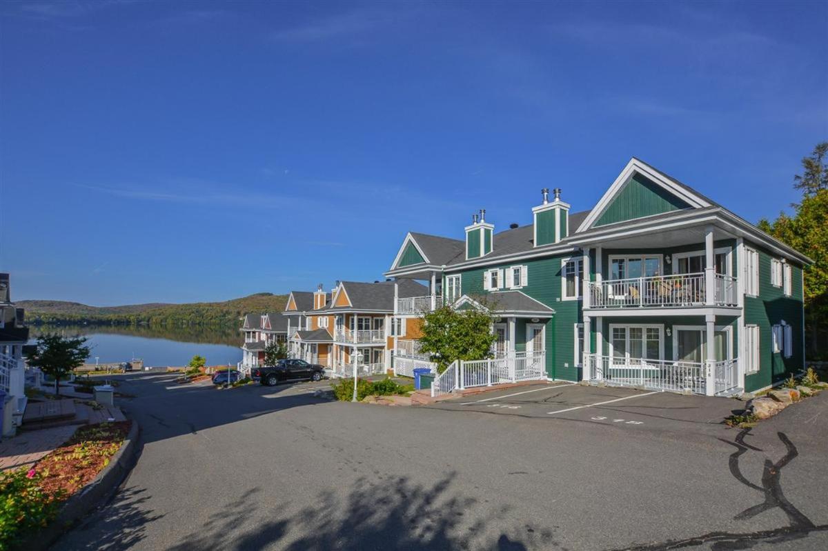 B&B Saint-Donat-de-Montcalm - Condo Lac Archambault 316 - Bed and Breakfast Saint-Donat-de-Montcalm