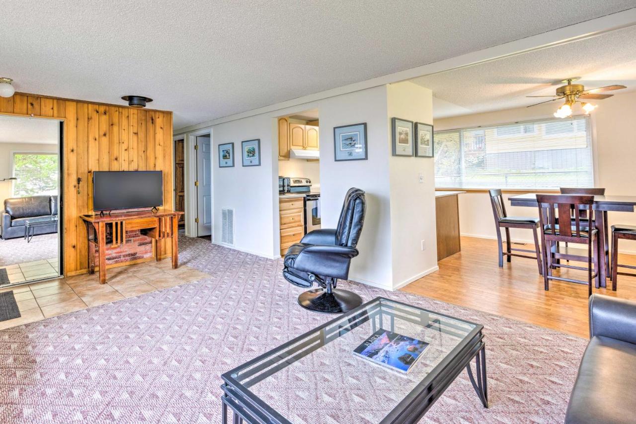 Walkable Sitka Getaway with Community Perks! - B&B