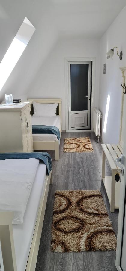 Standard Zweibettzimmer