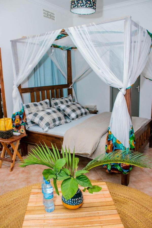 Camera Matrimoniale con Bagno Privato