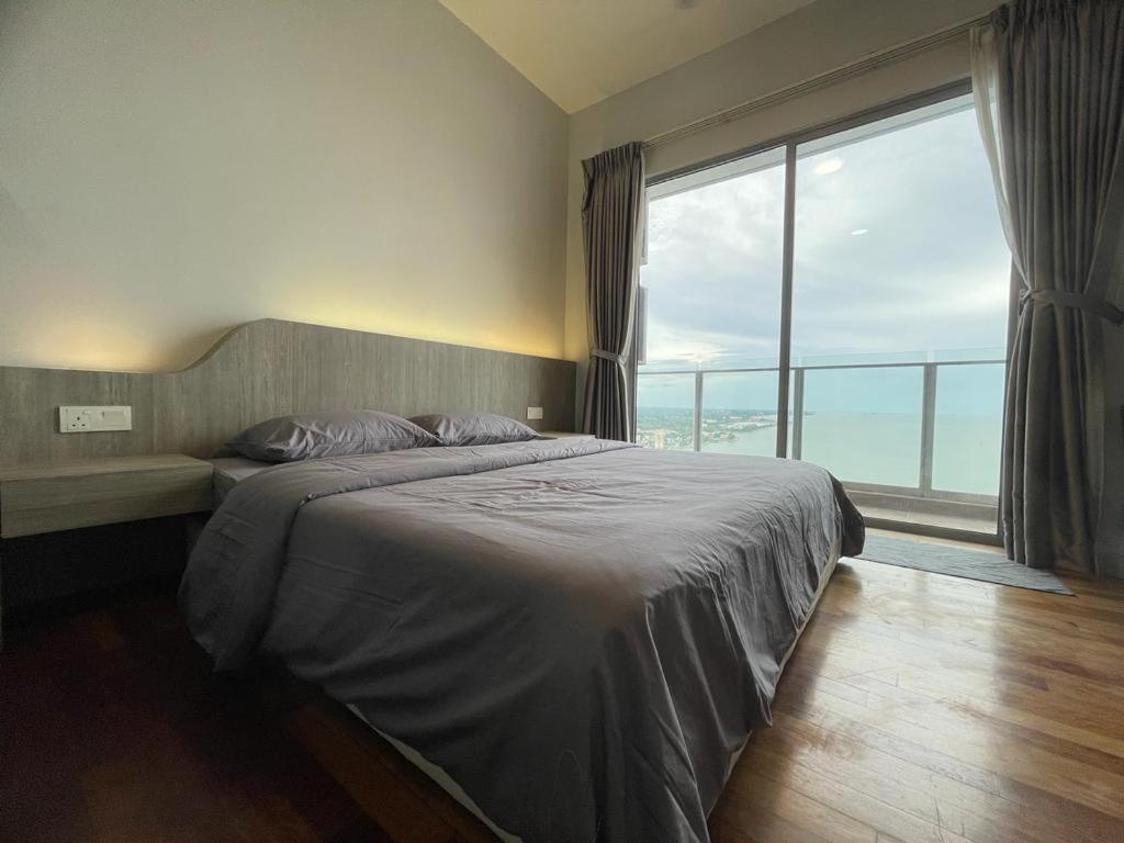 B&B Malacca - Silverscape,Res -- Seaview -- Balcony -- 7 pax - Bed and Breakfast Malacca