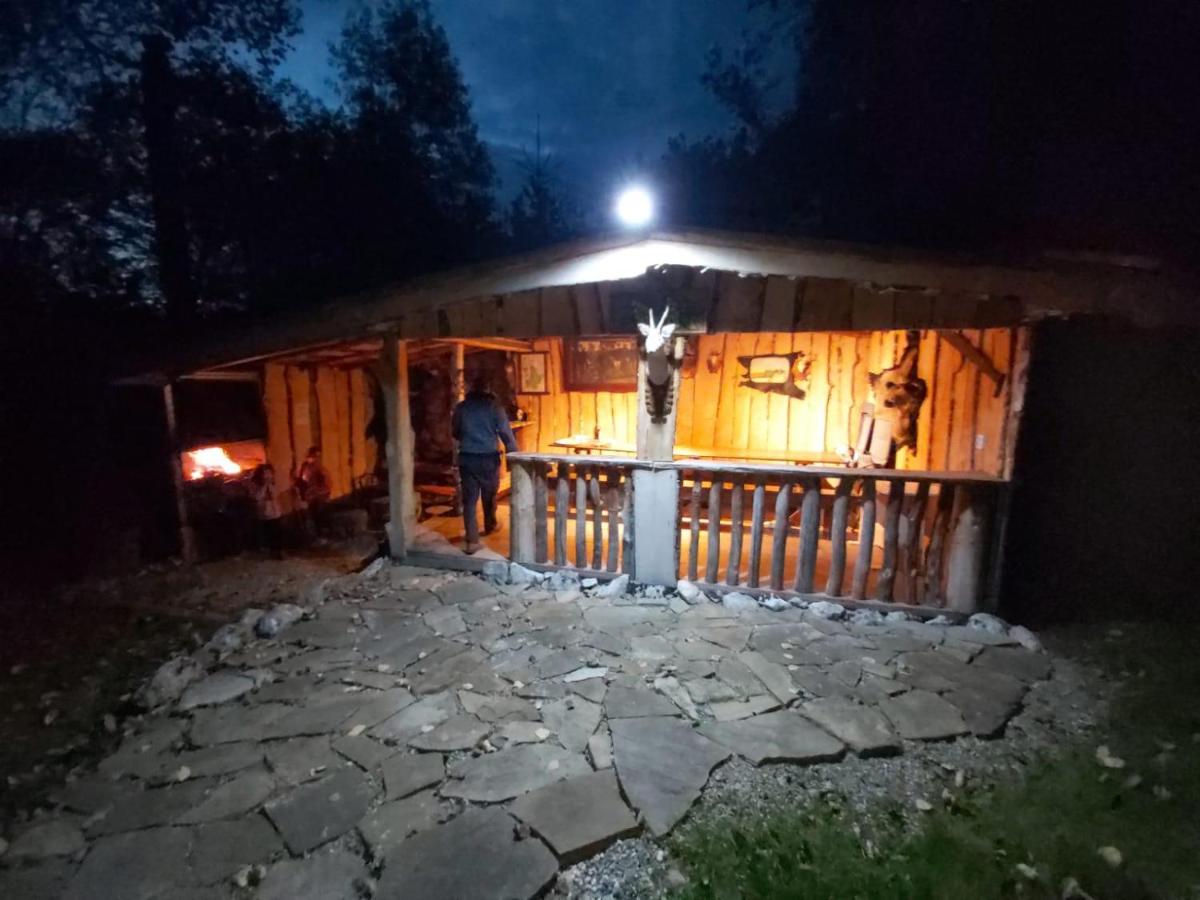 Cabana vânătorului - Chambres d'hôtes Râşnov
