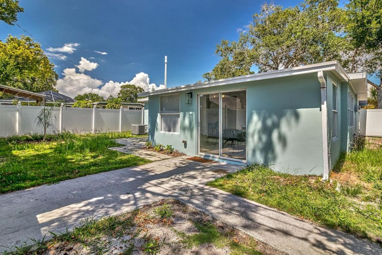 Fantastic Boho Chic Home Clearwater St Pete Tampa - B&B