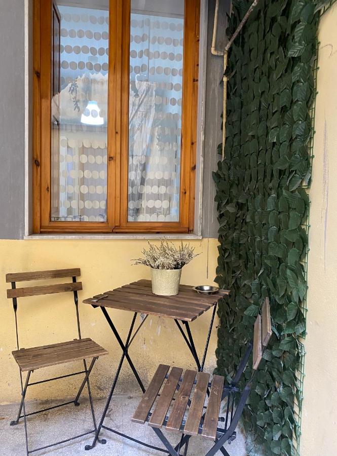 Figurari Home Napoli - B&B Napoli