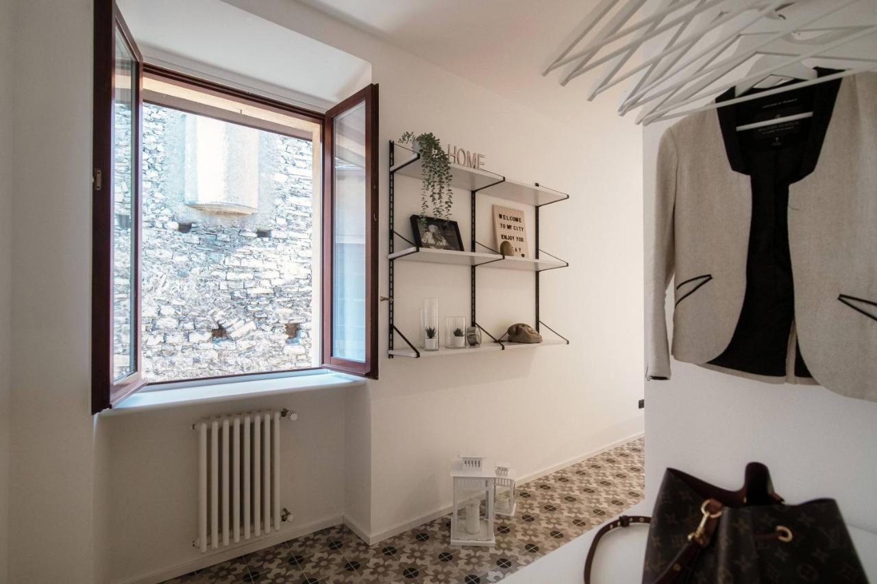 Cesare 22 - The House Of Travelers - Bed and Breakfast